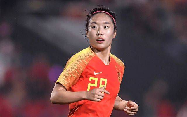 国产精品情侣久久婷婷文字