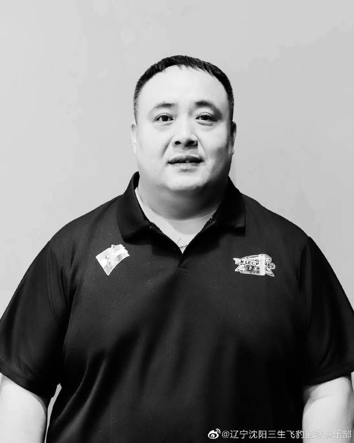老板办公室乳摸gif动态图